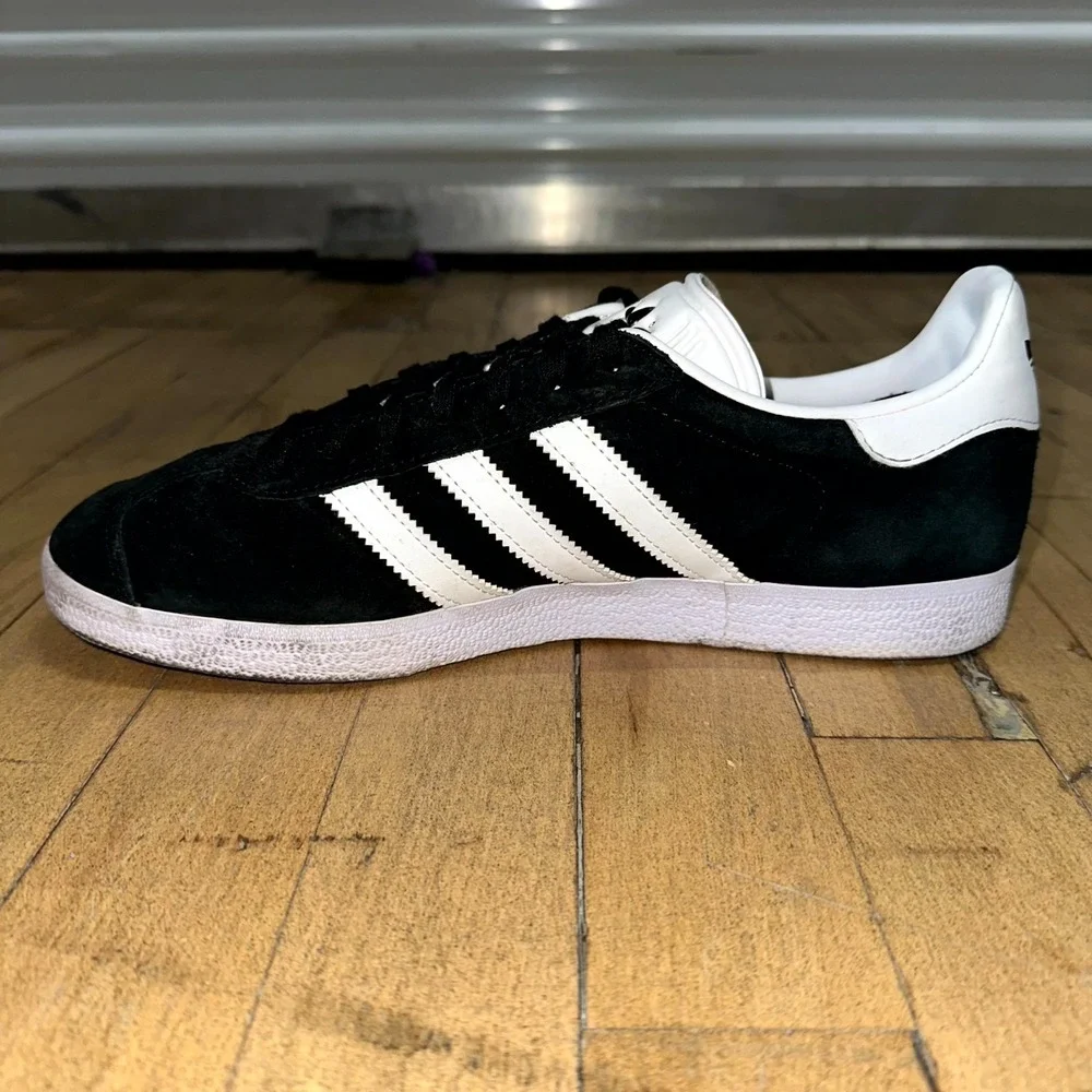 adidas Trainers Men's Size 9 Black Suede Gazelle Comfort Lace Up Walking Running